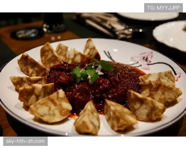 冯彦哲训练完直接打车去米其林三星，这日子过得比偶像剧还飘