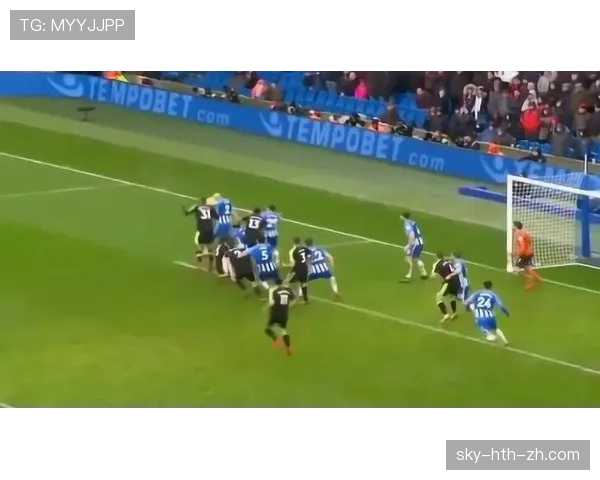 点球击中门框未进球后，球权如何判罚最易被误解？